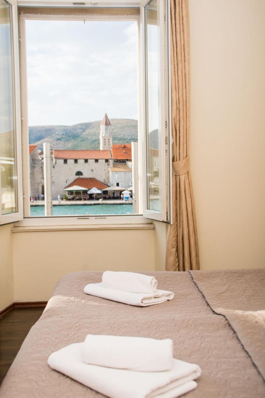 Rooms Villa Liza Trogir Exterior photo